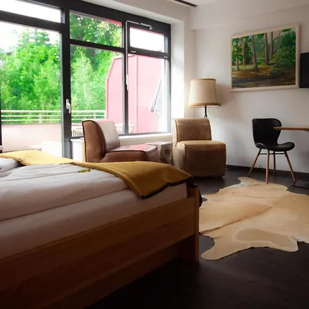 Appartementhaus Crystal Apartment *